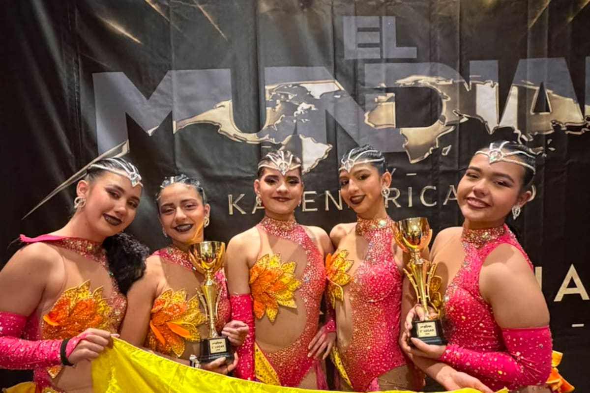 Clave Latina: la academia de Bucaramanga que llevó la salsa caleña hasta un mundial en Chile. Foto suministrada/VANGUARDIA