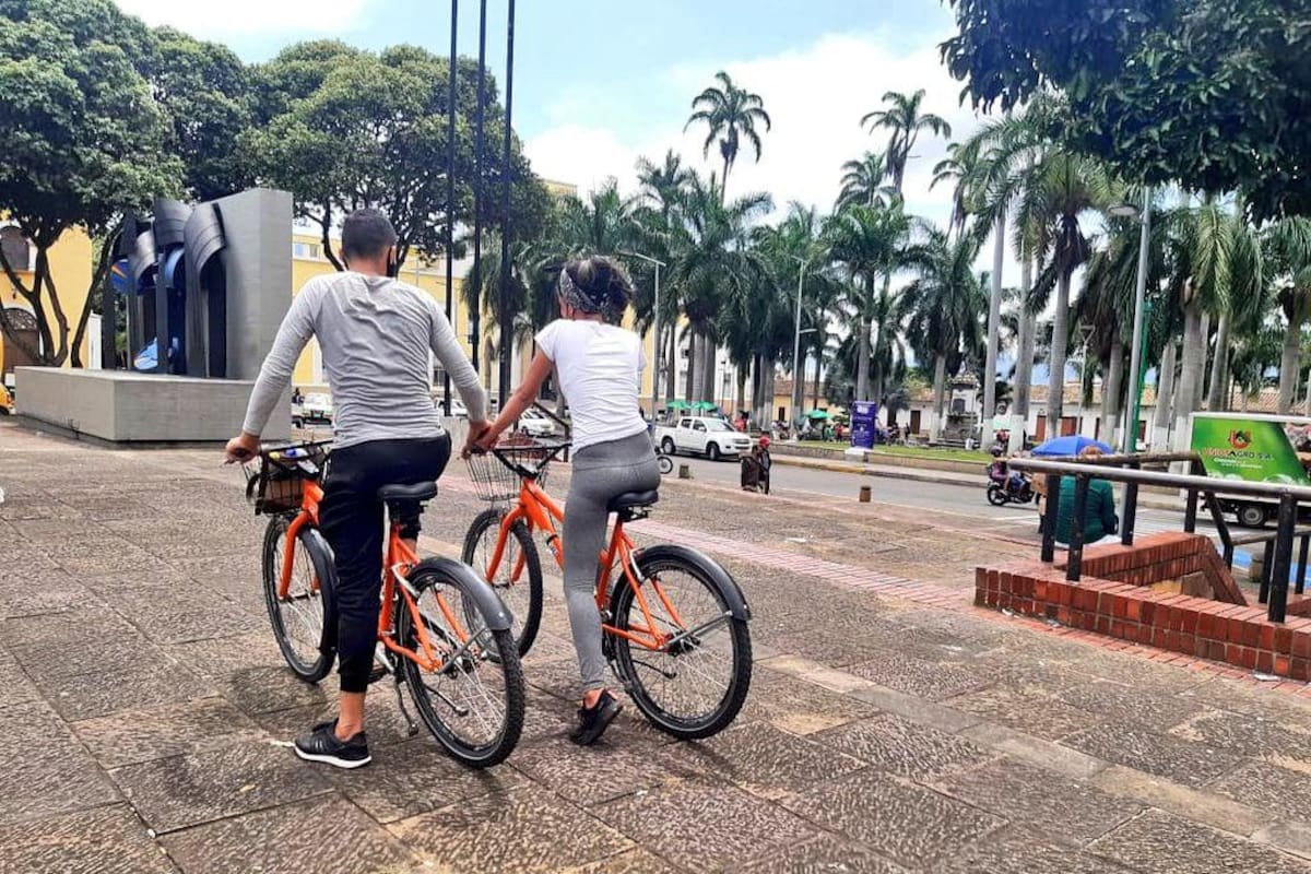 Desde el próximo lunes se reactiva el sistema público de bicicletas de Bucaramanga Foto tomada de Twitter: @ClobiBGA