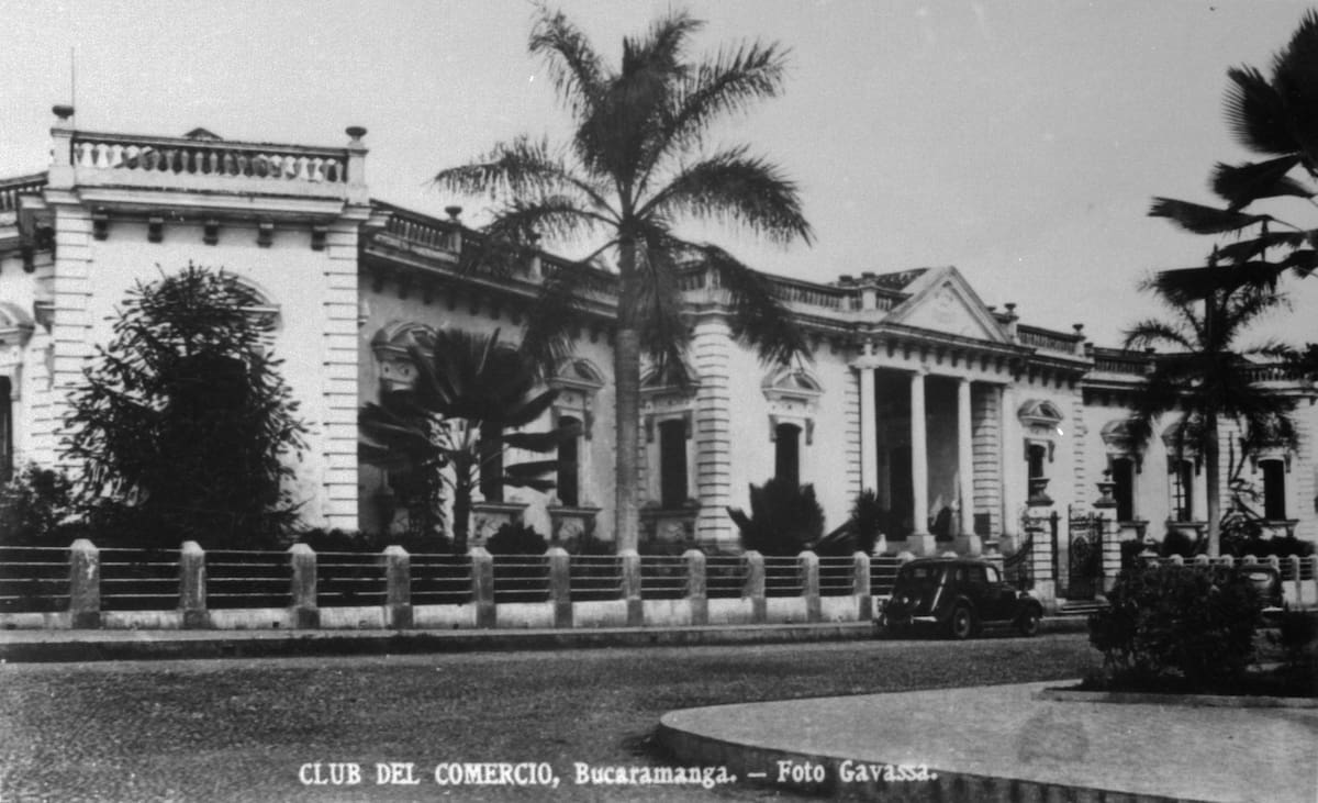 En aquellos amplios salones, se organizaban bailes de gala y se discutían ideas de vanguardia. Foto suministrada Saúl Meza Arenas/VANGUARDIA