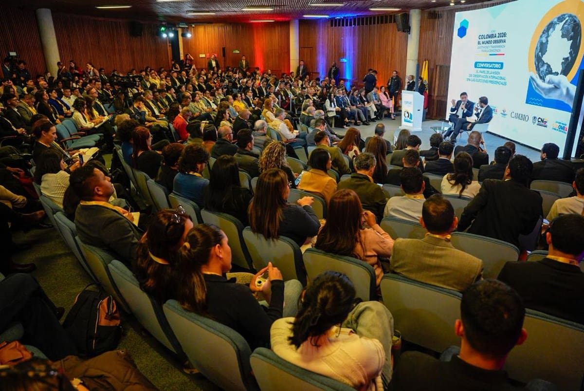 Durante el Foro El Mundo Observa, con la participación del CNE, se dialogó sobre las elecciones presidenciales. //Foto: Cortesía CNE.