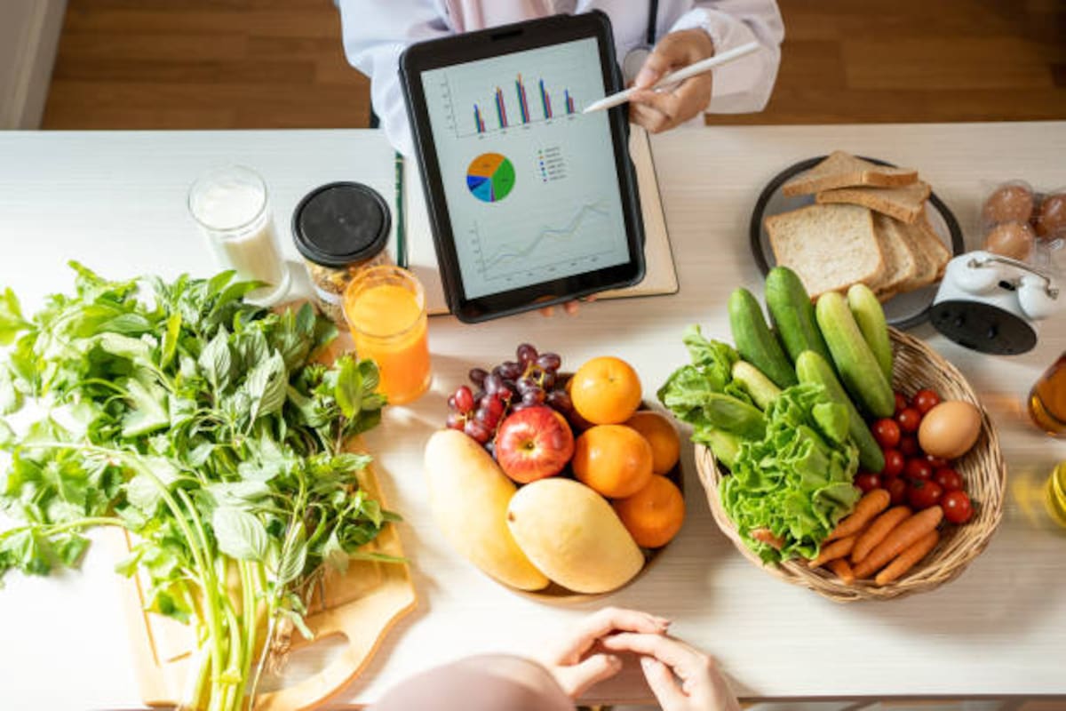 Cocinar para cuidarse: La propuesta busca facilitar la preparación de alimentos en casa y ayudar a pacientes y cuidadores a incorporar mejores hábitos alimentarios.
