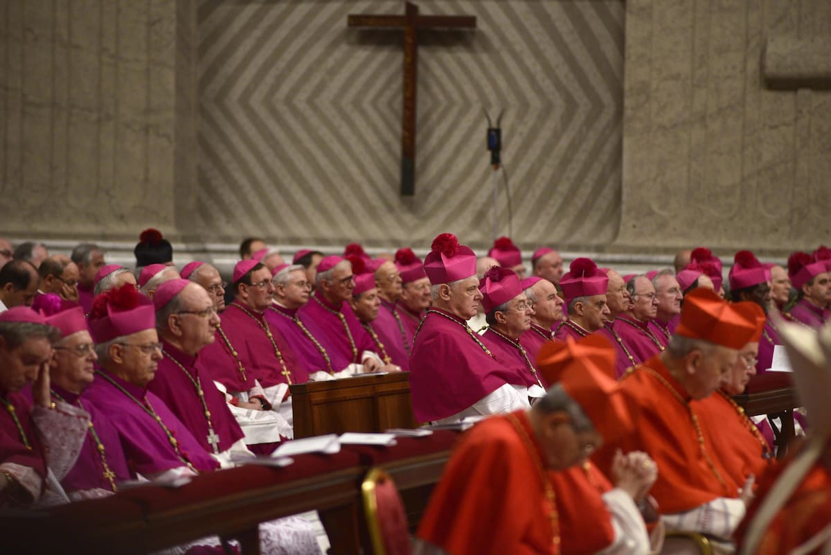 Los cardenales asisten al llamado del Papa León XIV para hablar del papel de la iglesia en el mundo. EFE/Guido Montani