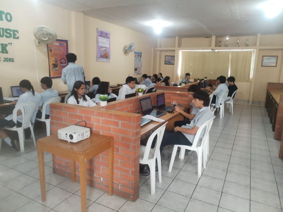 La renovación de los equipos de computo es una necesidad debido a su antiguedad.