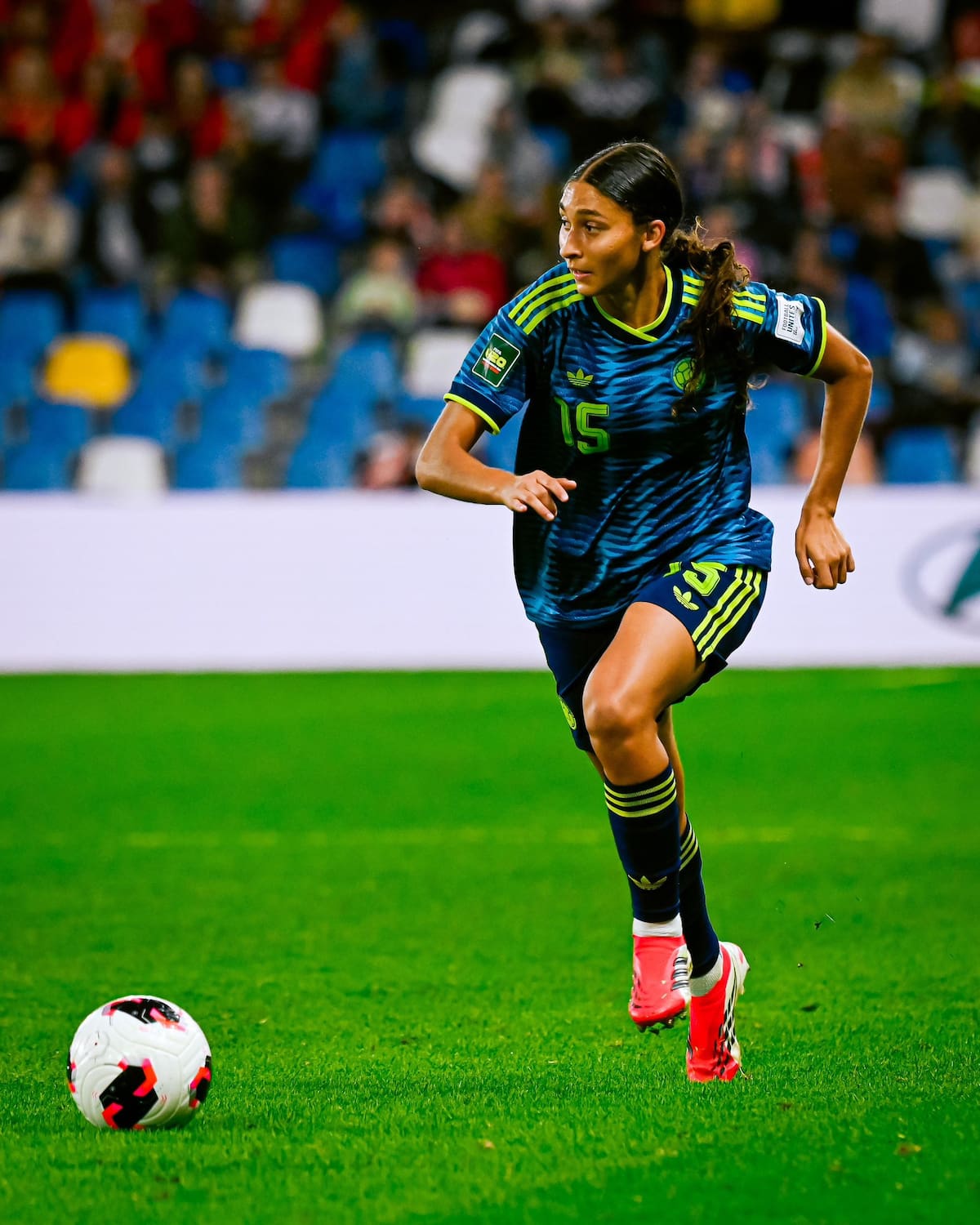 Colombia avanzó a los cuartos de final del Mundial Femenino Sub-20 tras vencer 1-0 a Polonia, anfitriona del torneo. Foto: FCF