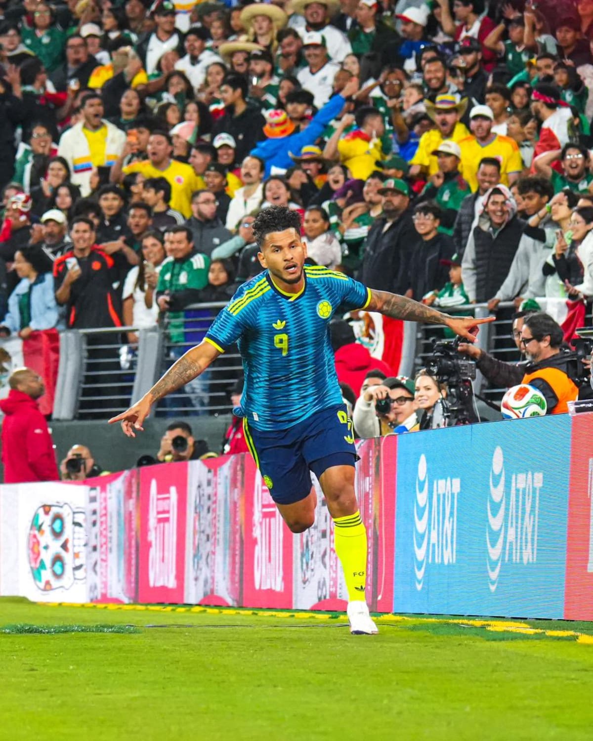 La selección Colombia igualó 1-1 ante México, en compromiso amistoso que marcó el inicio de un nuevo proceso bajo el mando del entrenador Néstor Lorenzo. Foto: FCF.