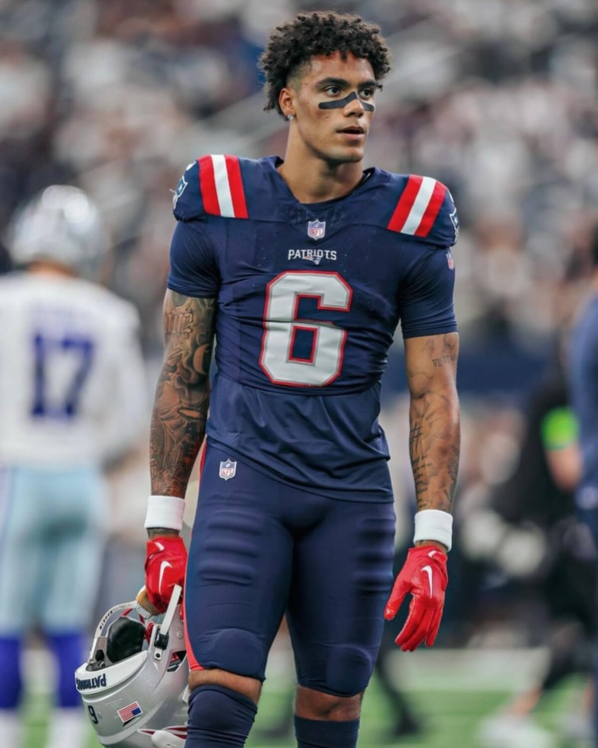 Colombiano se convierte en el esquinero mejor pagado en la historia de la NFL. Foto: NFL