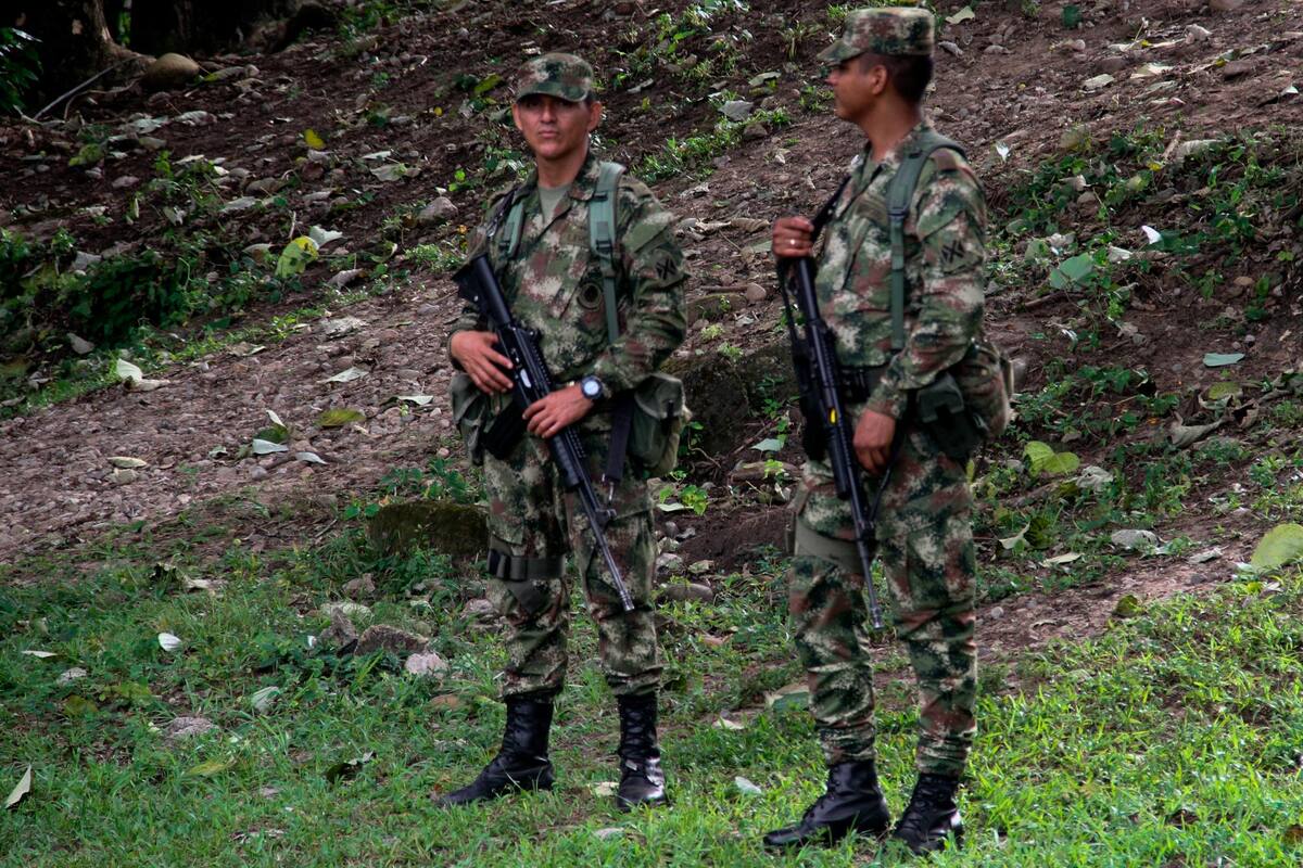 Siguen el remesón en las Fuerzas Militares tras la investigación del medio estadounidense