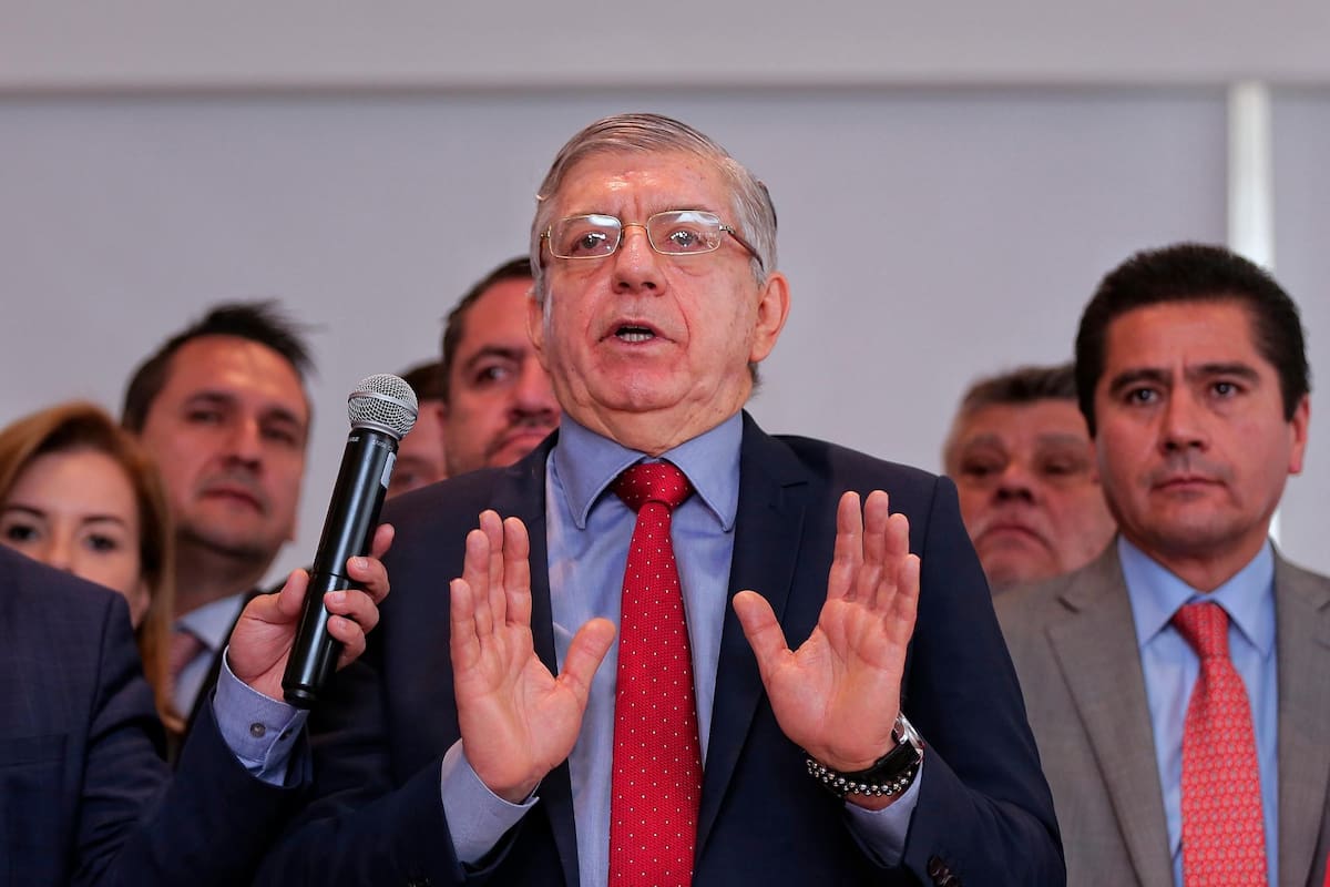 La cita entre el expresidente de la República Cesar Gaviria, y el exvicepresidente Germán Vargas Lleras, se logró a través del presidente de la Cámara, Alejandro Chacón.