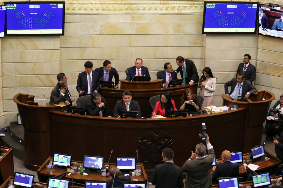 Esta por ser una reforma a la Constitución Política, cumplió con el primero de sus ocho debates. Camila Díaz / Camila Díaz