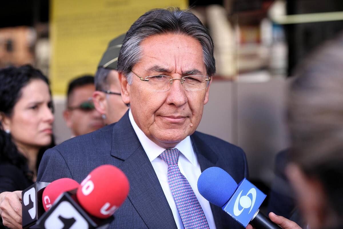 Néstor Humberto Martínez deliberadamente buscó afectar acuerdo de paz: Farc Colprensa/VANGUARDIA