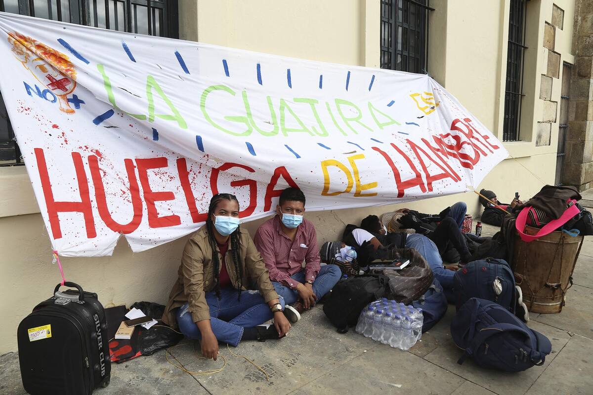 Un grupo de siete jóvenes de La Guajira llegaron en su segunda huelga de hambre a Bogotá para llamar la atención y poner en centro de la discusión nacional los problemas estructurales de este departamento. (FOTO/Colprensa) Camila Díaz / Camila Díaz