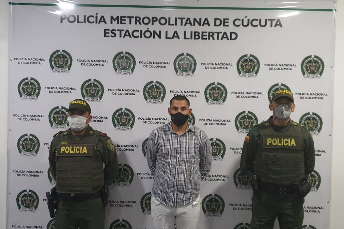A la cárcel presunto vinculado con ataque a Escuela General Santander Colprensa/VANGUARDIA
