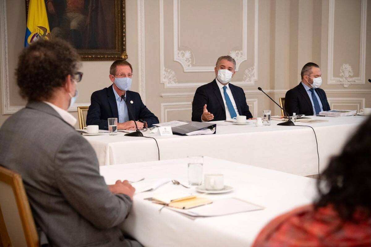 El presidente Iván Duque en reunión con miembros de las Farc para evaluar seguridad de los excombatientes (Colprensa / VANGUARDIA )
