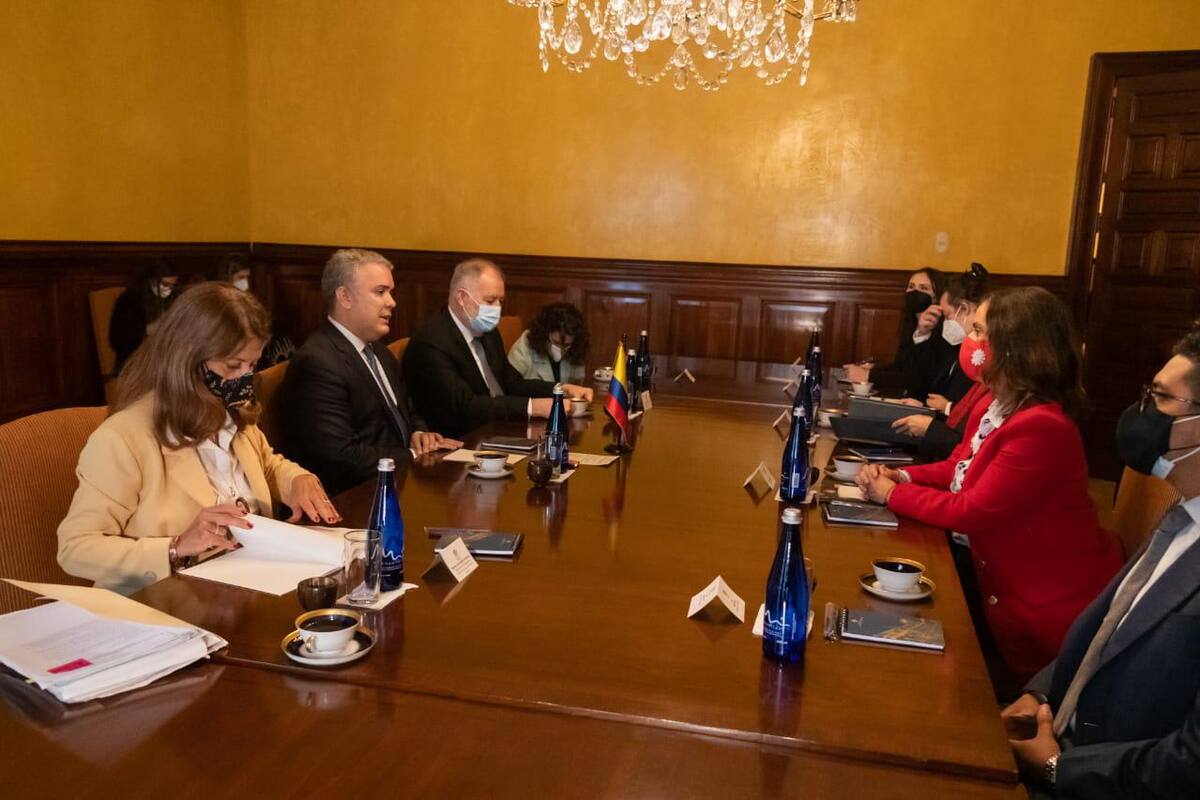 El presidente de la República, Iván Duque, se reúne con la Comisión Interamericana de Derehos Humanos que hace una visita para evaluar la situación de Colombia en materia de Derechos Humanos en el marco del paro nacional. (Colprensa)
