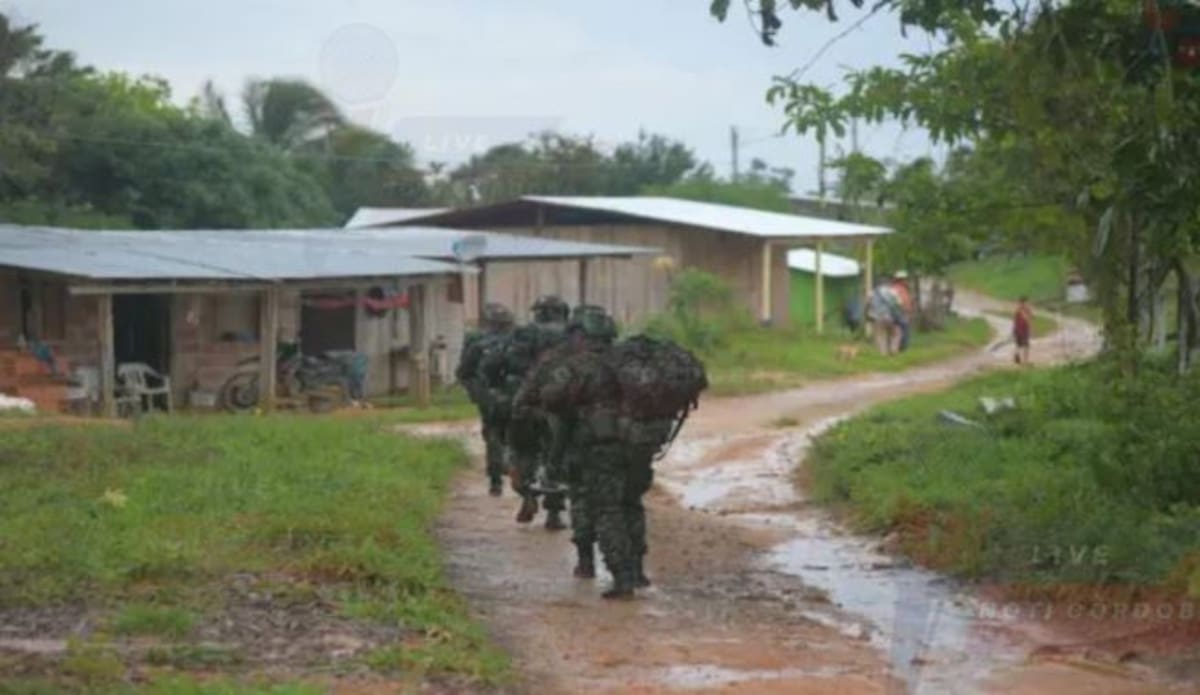 Medios digitales de la región aseguran que la confrontación armada que azota el sur de Bolívar sucedió en la Serranía de San Lucas, una zona rica en oro y de difícil acceso.