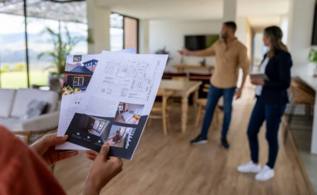 El Gobierno colombiano avanza en una medida clave para la vivienda social, mientras analistas advierten riesgos legales y mayor incertidumbre para el sector constructor en 2026.