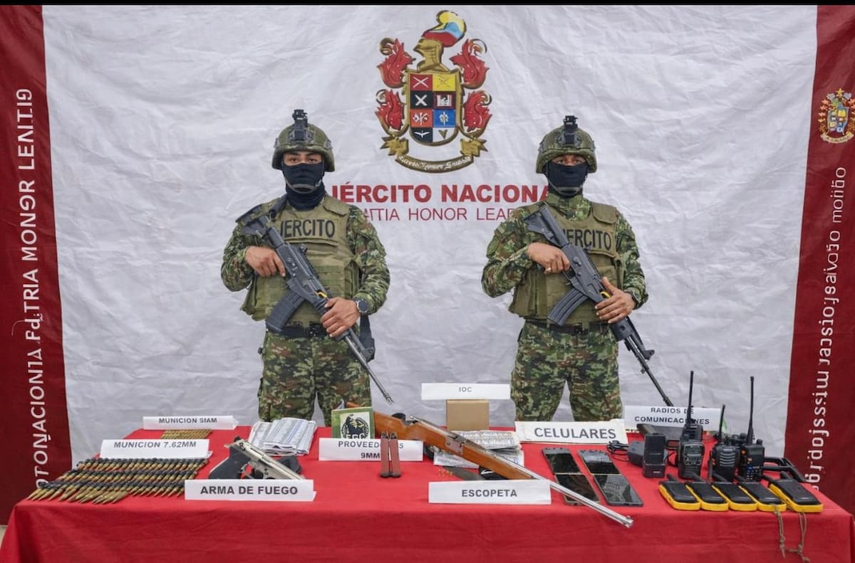 Lo hallado en medio de la operación en zona rural del municipio de Tierralta, en Córdoba. // FOTO: EJÉRCITO NACIONAL.