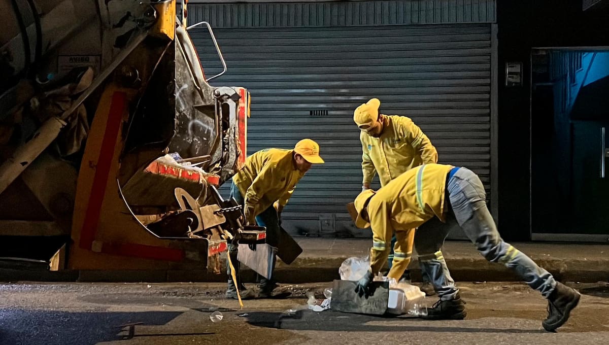 La Empresa de aseo de Bucaramanga busca erradicar los basueros en calles de Bucaramanga.