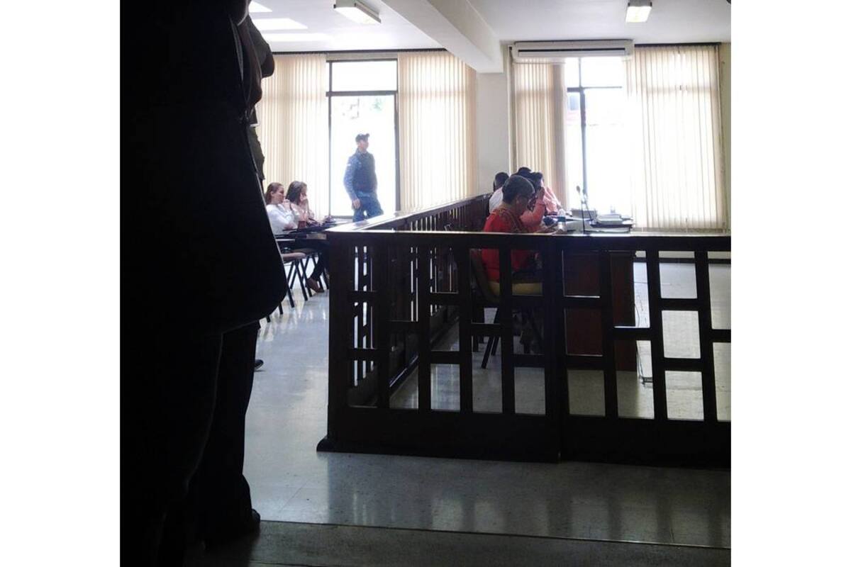 Aspectos de la audiencia en la cual se les concedió medida de aseguramiento no privativa de la libertad a dos concejales y un exfuncionario, y casa por cárcel al exalcalde Orlando Rodríguez. (Foto: Suministrada / VANGUARDIA LIBERAL)