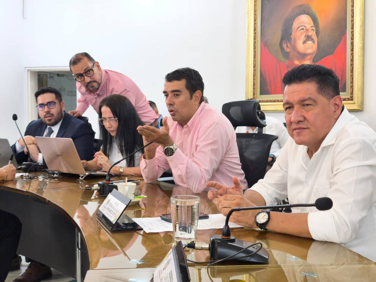 Debate del predial en el Concejo de Bucaramanga.