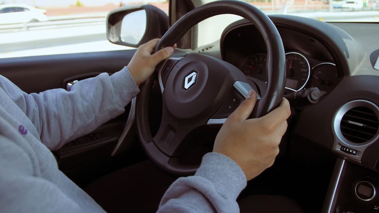 La licencia de conducción podría subir $800.000 y costar $2,2 millones: MinTransporte frenó los CALE