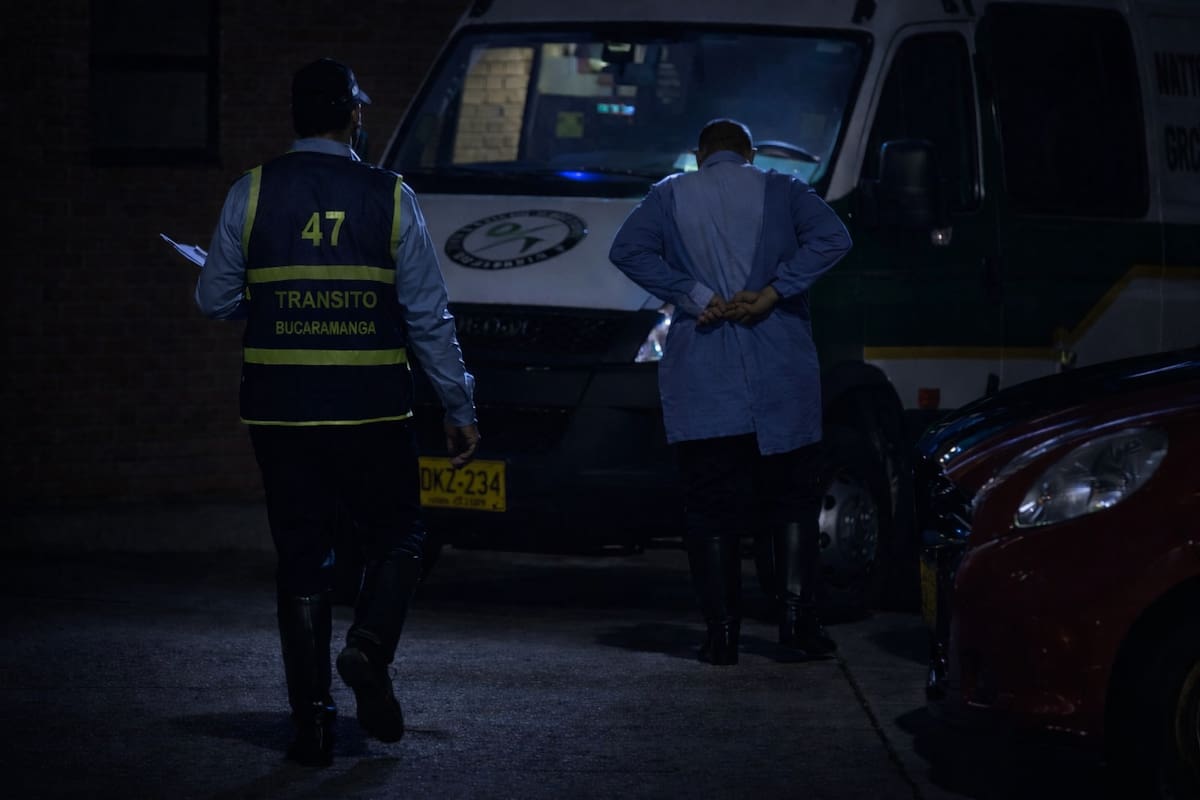 Conductor fantasma deja a un hombre al borde de la muerte y escapa en Bucaramanga
