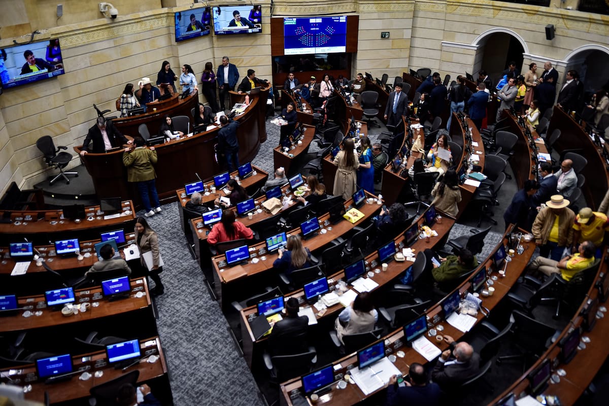 En el Capitolio Nacional se desarrollan las últimas sesiones del periodo legislativo del Congreso. //Colprensa - Cristian Bayona.