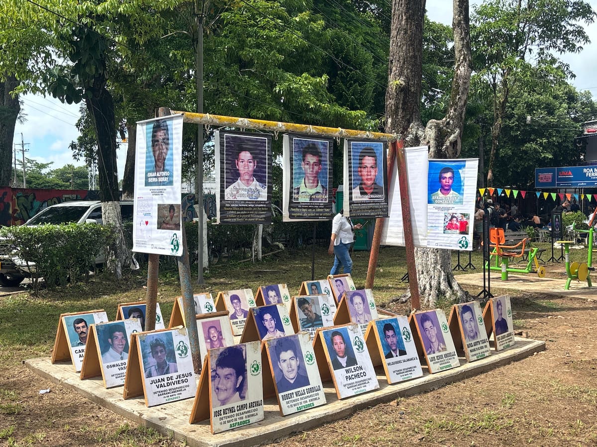 Víctimas y organizaciones sociales participaron en diversas actividades para recordar a quienes fueron asesinados y desaparecidos en la masacre del 16 de mayo de 1998.
Suministrada/Vanguardia