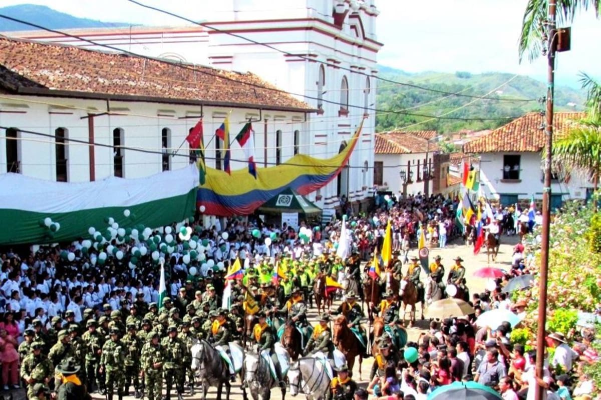 Cuando se cumplieron 194 años de la batalla de Pienta, en 2013, en Charalá se evidenció este ambiente como homenaje a los más de 300 héroes que entregaron su vida en la misma y que fue decisiva para el triunfo en la batalla de Boyacá. (Foto: Archivo / VANGUARDIA LIBERAL)
