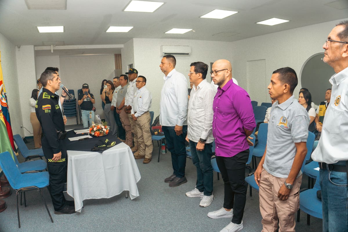 Los nueve representantes de las asociaciones de veteranos de la Fuerza Pública asumieron sus cargos durante el acto de posesión del primer Consejo Distrital de Veteranos de Barrancabermeja.
Suministarda/Vanguardia