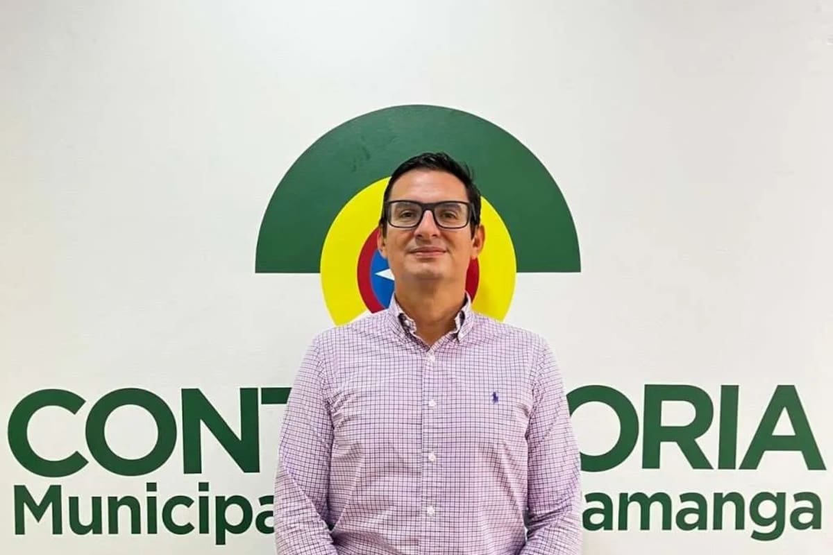 La justicia declaró en desacato al Contralor de Bucaramanga por no cumplir una tutela relacionada con la protección de los derechos de la exfuncionaria Zobeida Pinzón Narciso. Foto: Suministrada.
