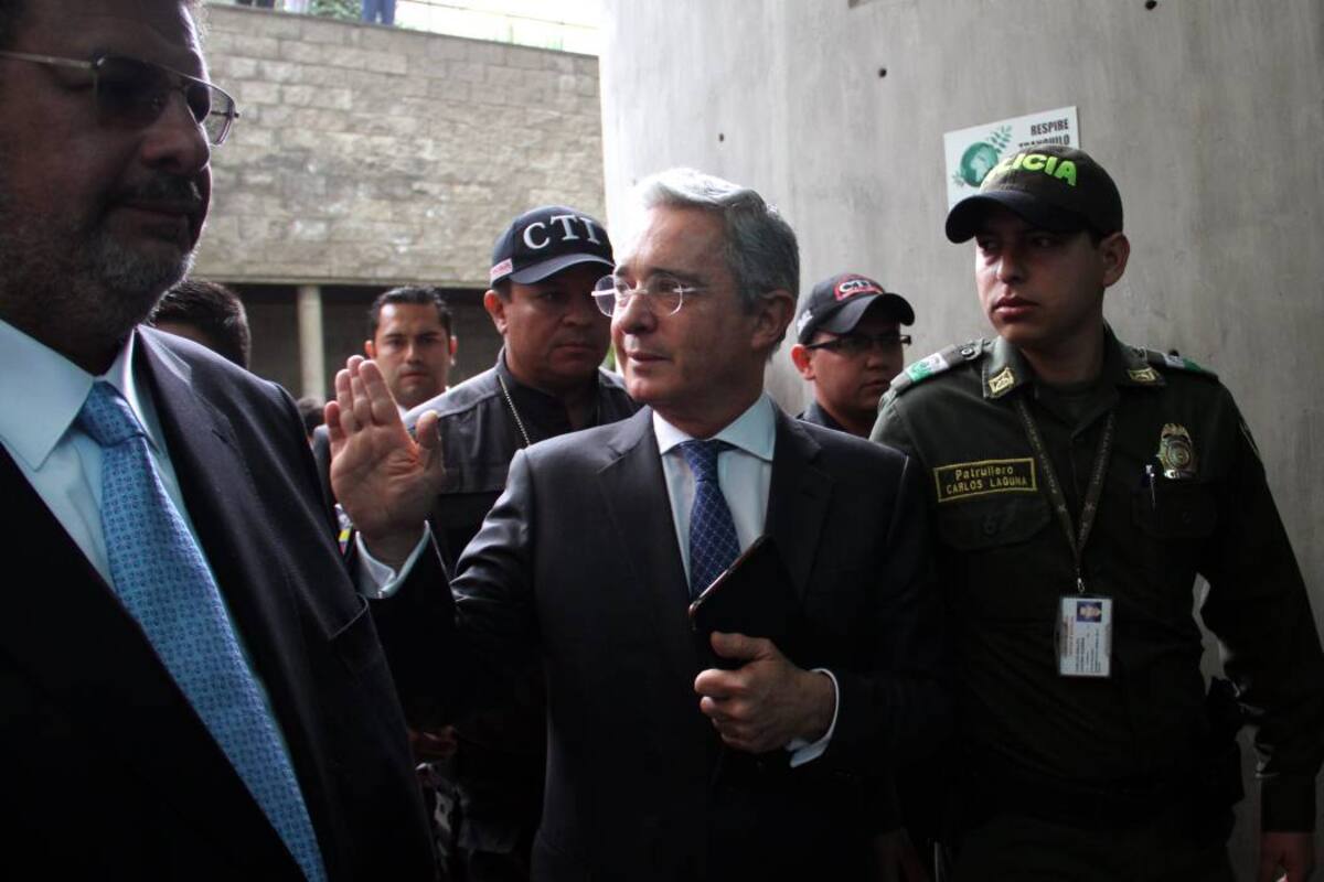 El senador Álvaro Uribe sería investigado por la masacre del Aro, quese dio cuando era gobernador de Antioquia. (Foto: Colprensa / VANGUARDIA LIBERAL)