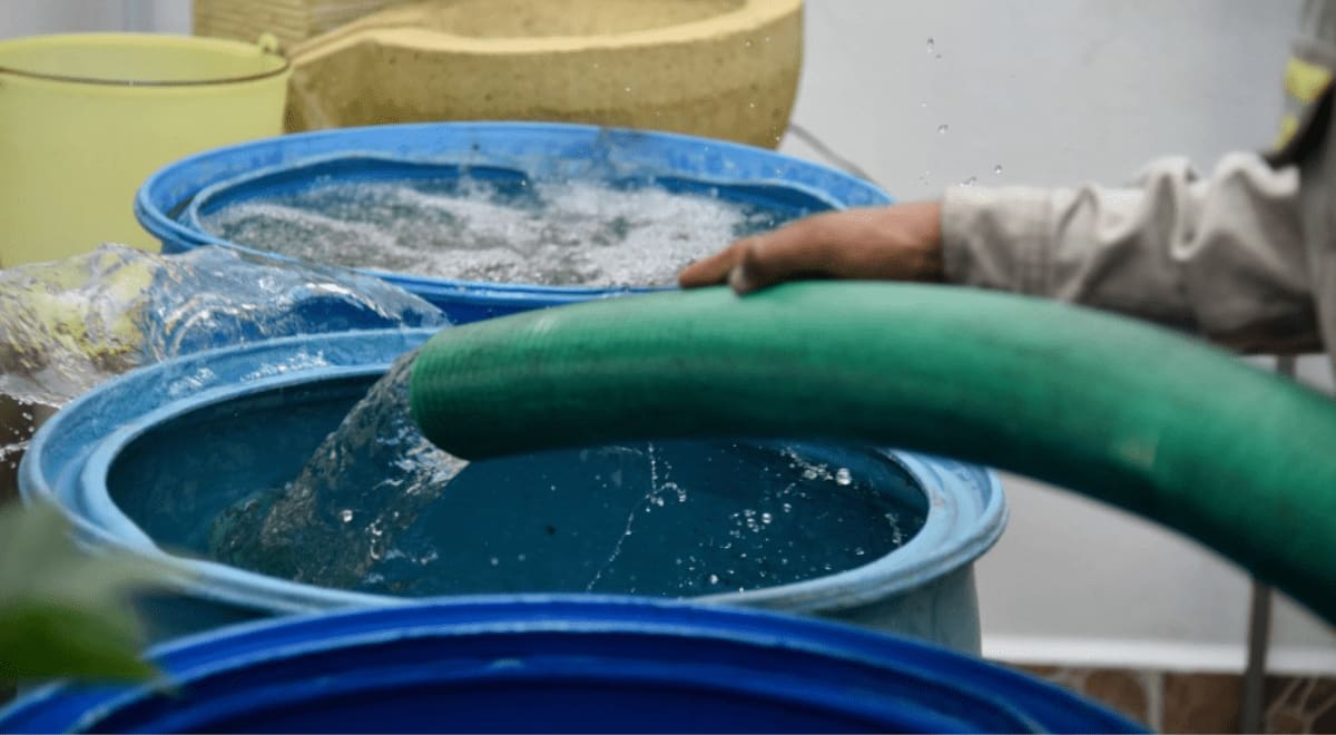 Cortes de agua: cómo almacenar agua en casa de manera práctica y segura. Foto tomada de redes sociales/VANGUARDIA