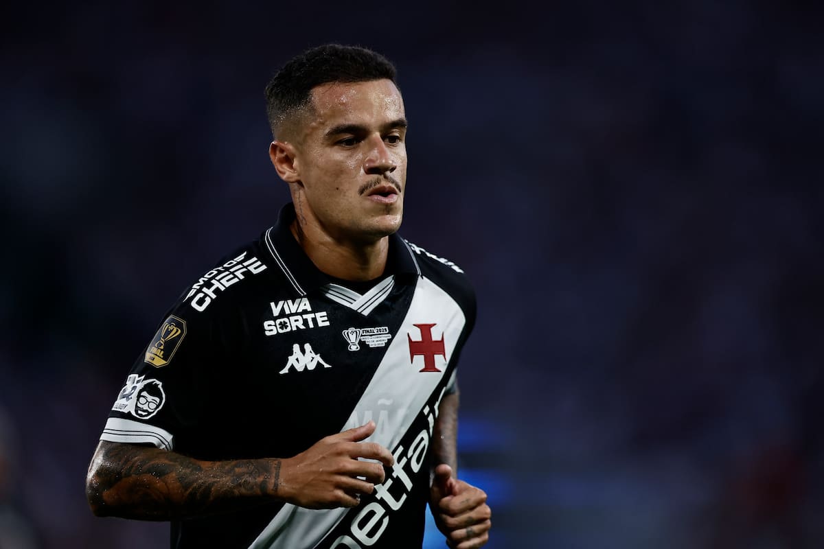 Fotografía de archivo del 21 de diciembre de 2025 en la que se observa al futbolista Philippe Coutinho. EFE/Andre Coelho