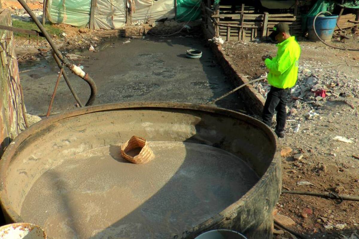 El propietario de la finca donde se evidenció este problema firmó un acta de compromiso para erradicar dicha afectación ambiental y, de igual forma, mejorar el manejo frente a la crianza de los animales. (Foto: Suministrada/VANGUARDIA LIBERAL)