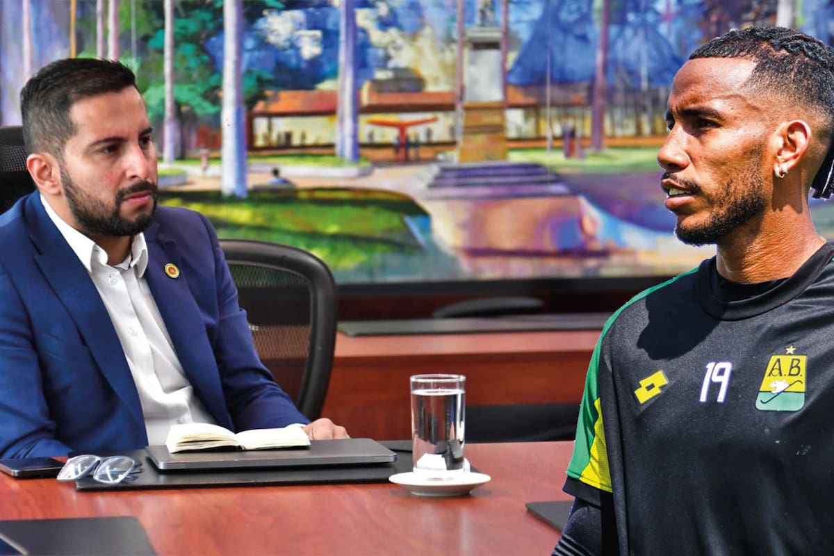 El alcalde de Bucaramanga, Cristian Portilla, se pronunció luego de las amenazas que denunció el futbolista del equipo 'Leopardo', Aldair Gutiérrez. Foto: Vanguardia y Atlético Bucaramanga.