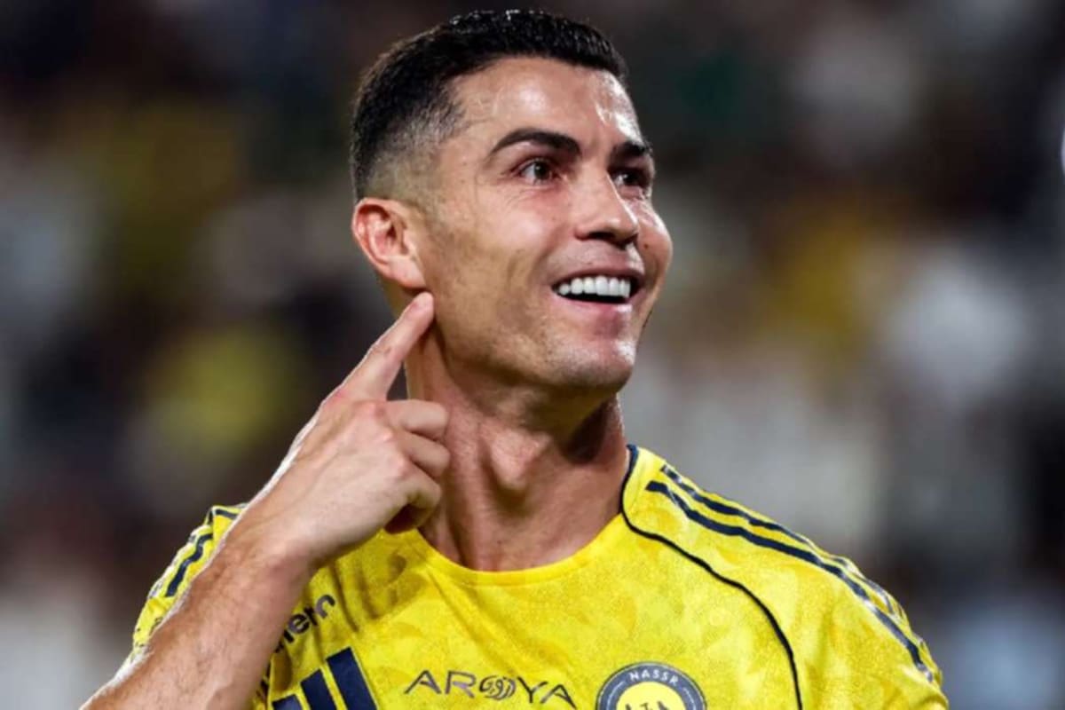 Cristiano Ronaldo volvió a los entrenamientos de Al Nassr y no pasó desapercibido por el cambio que mostró en su apariencia. /FOTO: EFE