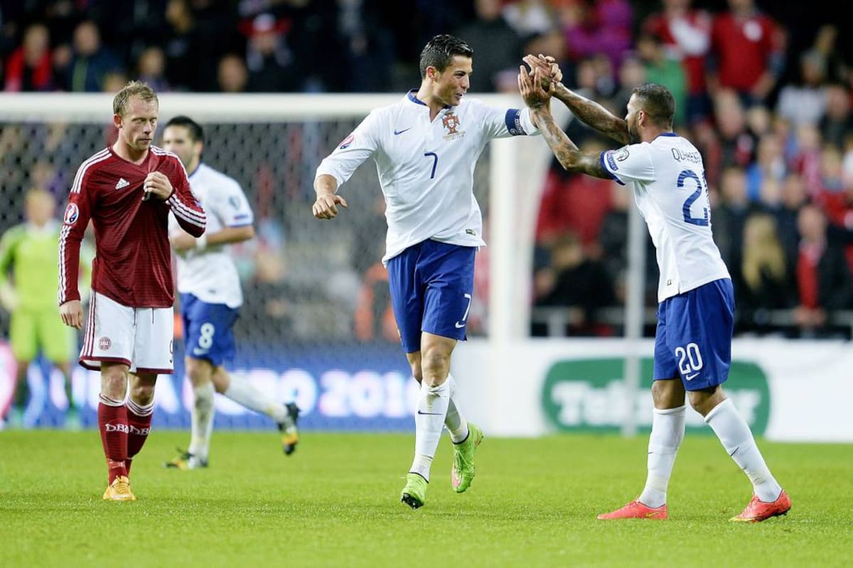 El gol de Cristiano Ronaldo en el minuto 95 que sirvió para que Portugal ganara en Dinamarca, supuso su tanto número 22 en partidos de Campeonato de Europa de la Uefa, y con ello igualó a Hakan Şükür y Jon Dahl Tomasson como máximos goleadores de la competición. (Foto: VANGUARDIA LIBERAL)