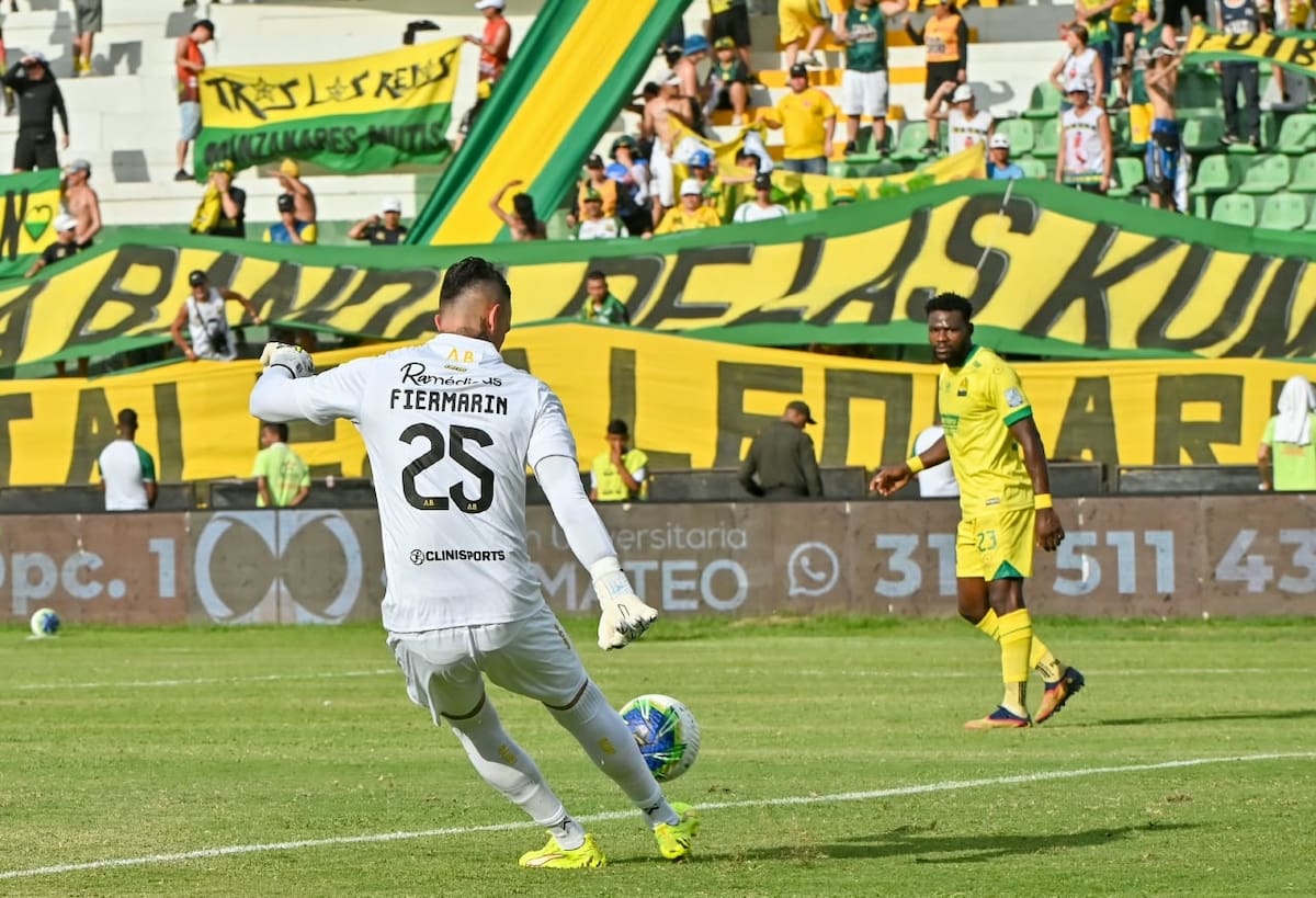 Cristopher Fiermarín, arquero del Atlético Bucaramanga, durante el partido ante Alianza F.C., por la fecha 4 de la Liga BetPlay 2026-II.. Foto: Richard Dangond/Colprensa