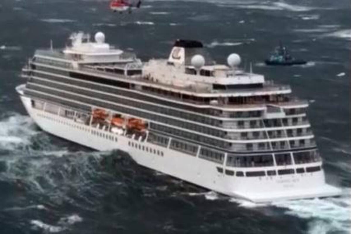 El crucero noruego en que viajaban 1.300 pasajeros atraca tras varias horas de pánico
