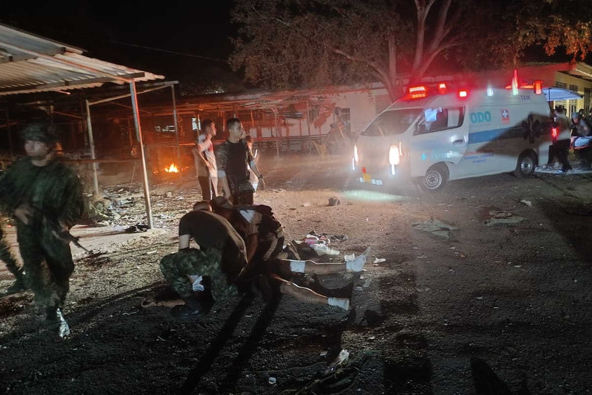 Cuatro muertos y siete heridos tras atentado terrorista contra base militar en Aguachica