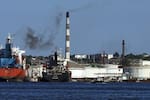 Refinería de La Habana sufre incendio en medio de crisis energética en Cuba