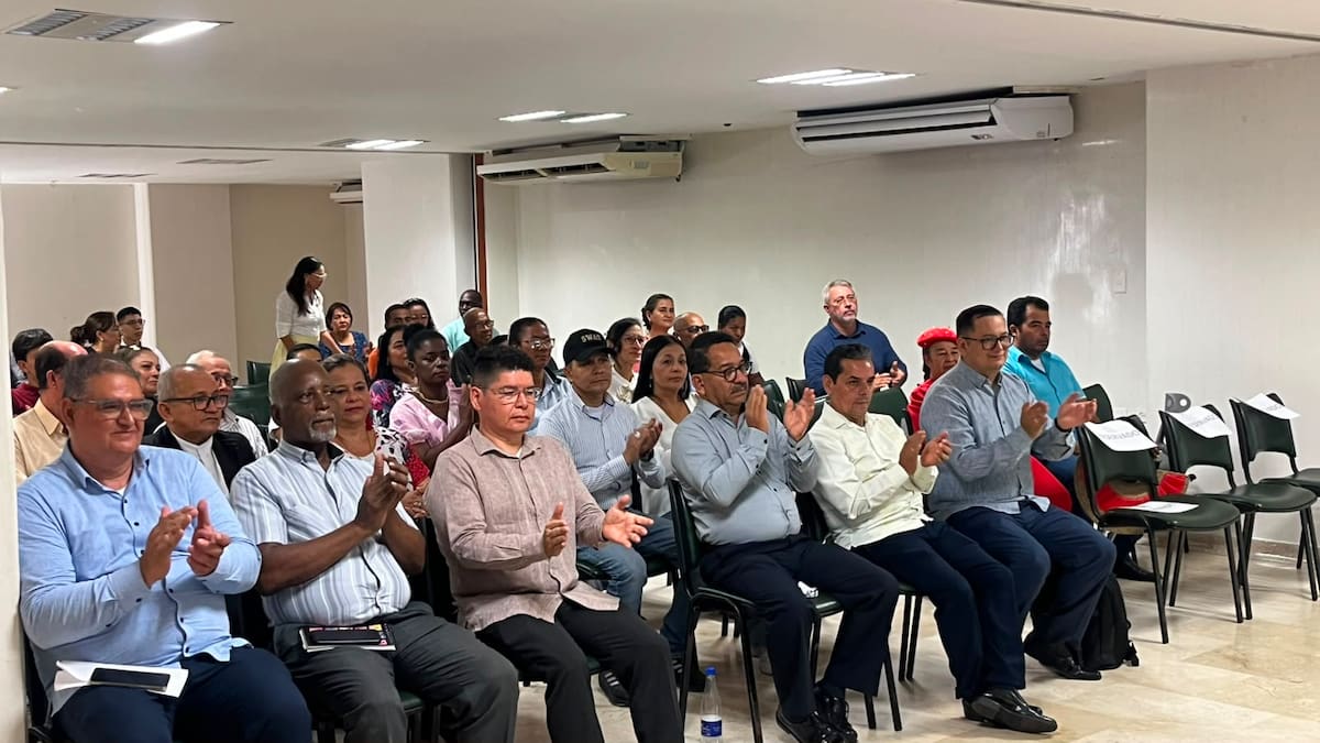 Líderes religiosos y representantes del Partido MIRA participaron en la Cumbre Nacional e Internacional de Libertad Religiosa, realizada en Barrancabermeja.
Suministrada/Vanguardia