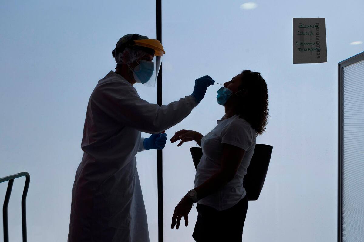 La vacuna rusa, Sputnik V, no figuraba entre las seis que, según señaló la OMS la semana pasada, estaban más avanzadas en el mundo. (Foto: EFE / VANGUARDIA)