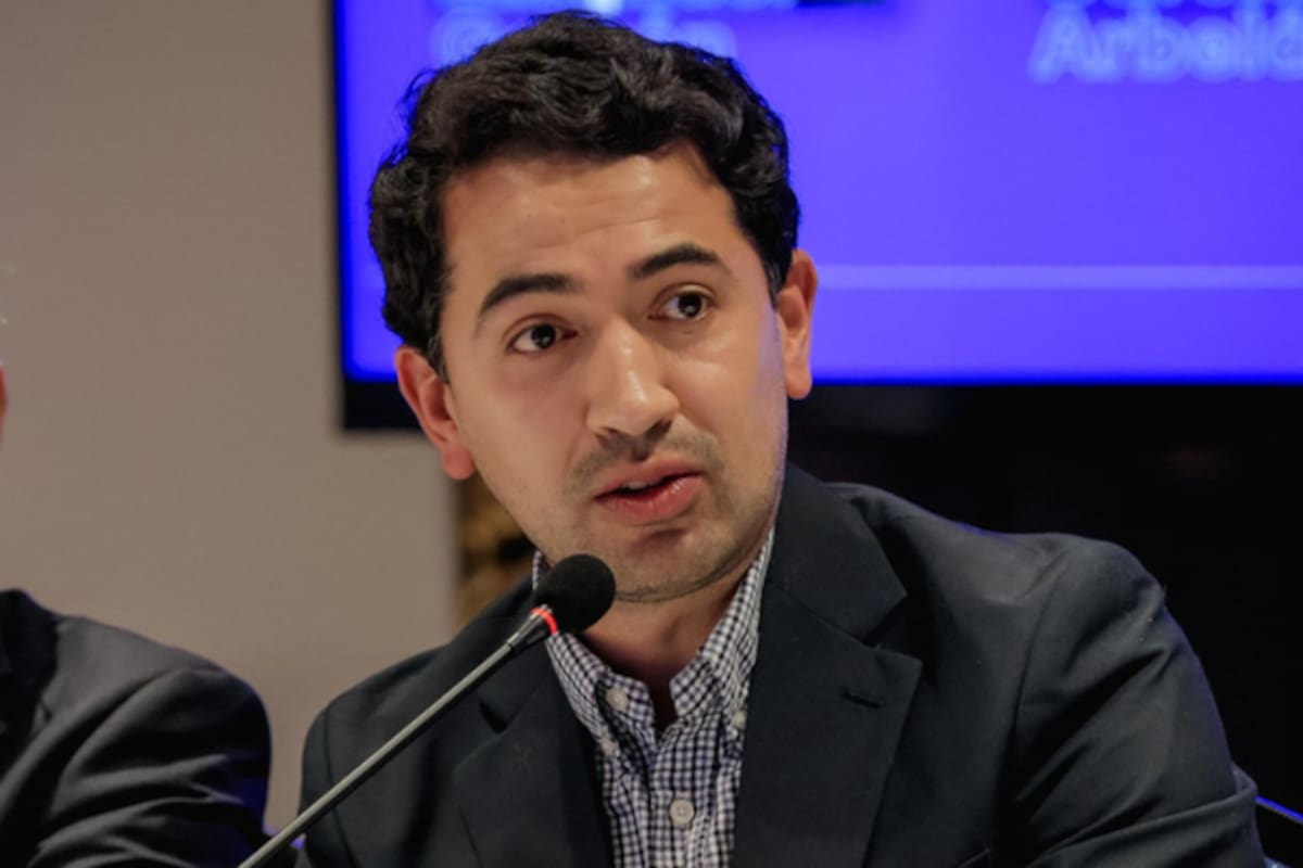 Daniel Briceño anunció que no cobrará los $2.200 millones que le corresponden por sus votos. Solo pedirá lo que realmente gastó en campaña.