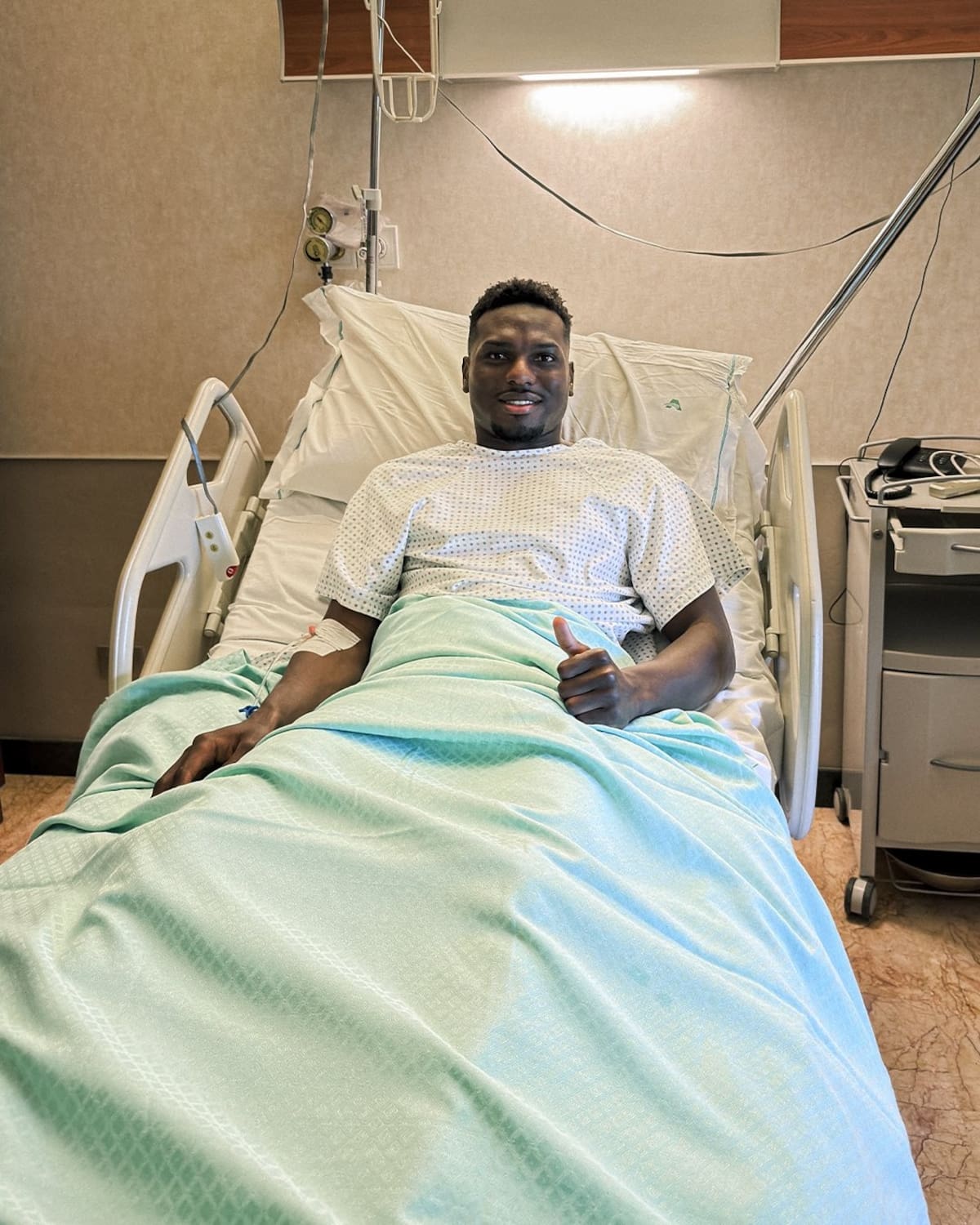 Daniel Mosquera fue operado en Italia: el campeón con Atlético Bucaramanga estará varios meses fuera. Foto: Hellas Verona