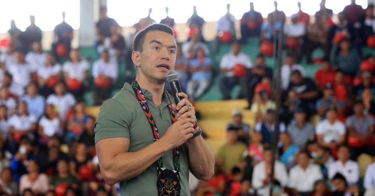 La revocatoria del mandato es uno de los mecanismos de participación ciudadana contemplados en la Constitución ecuatoriana para evaluar la continuidad de las autoridades elegidas.