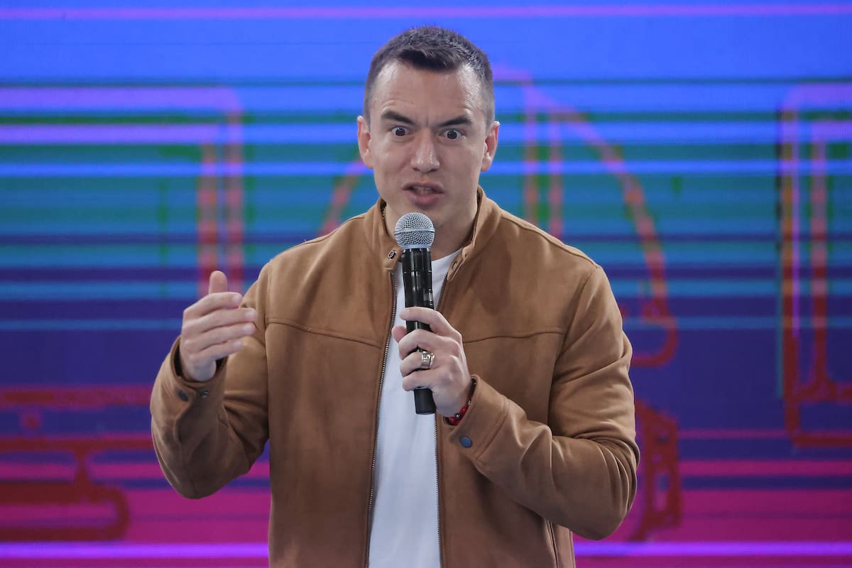 El presidente de Ecuador, Daniel Noboa, anunció que se eliminará temporalmente el impuesto a los consumos especiales (ICE) a las bebidas de moderación como la cerveza, mientras dure la Copa Mundial de Estados Unidos, México y Canadá que inició este jueves.