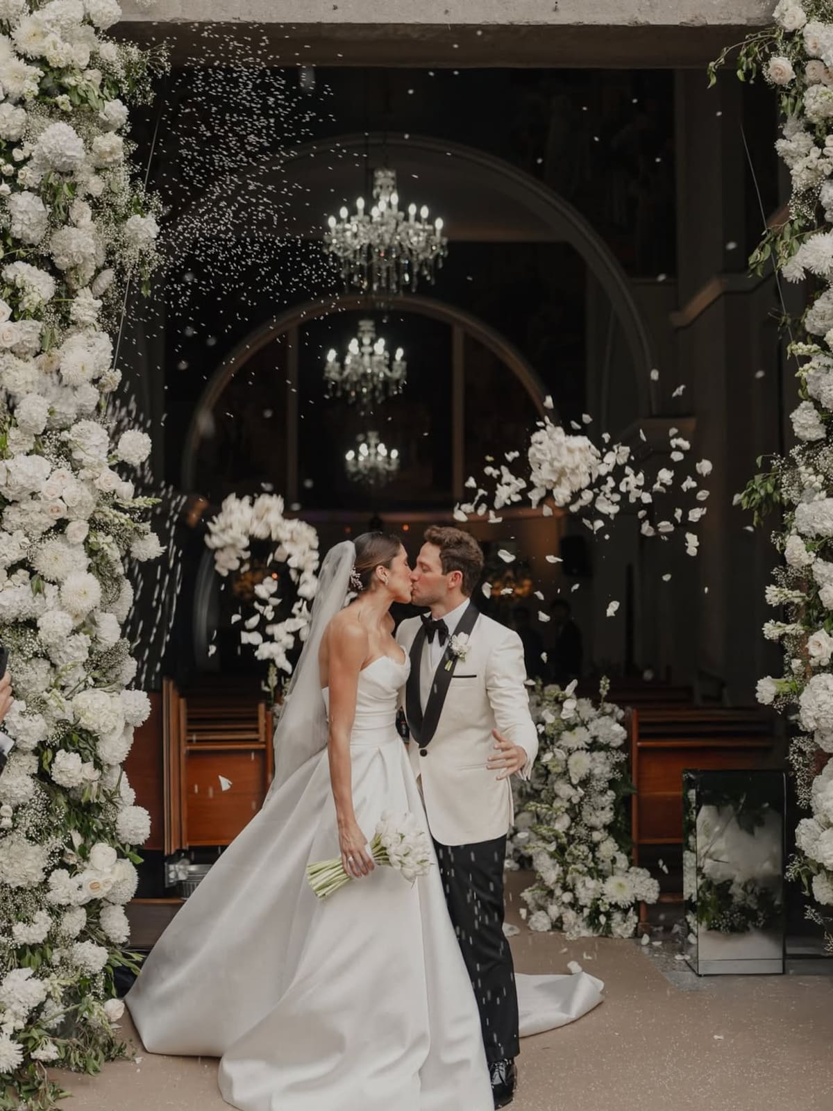 Daniela Ospina y Gabriel Coronel sellan su amor: imágenes y detalles del matrimonio. //Foto tomada de IG @daniela_ospina5