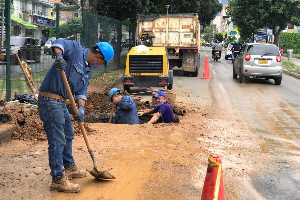 Daño en Floridablanca dejó sin agua estos tres sectores: ¿cuándo se restablece el servicio?